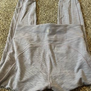 grey lululemon leggings!